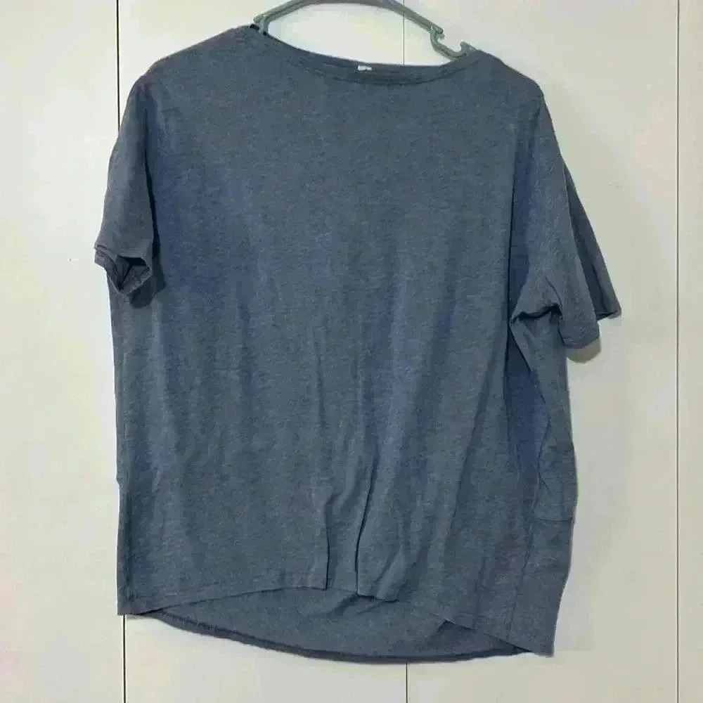 Women’s Lululemon workout top short sleeve shirt